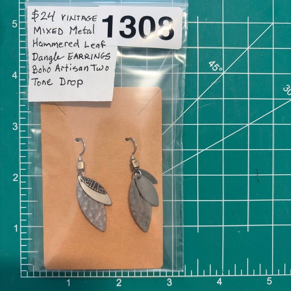 Dangle Earrings Vintage Mixed Metal Hammered Leaf Boho Artisan Two Tone Drop - Picture 5 of 5